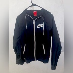 Nike Windbreaker - Women’s small